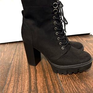 Forever 21 Black Lace-Up Platform Boots